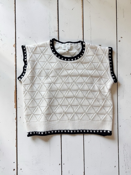 Pinch Sweaters - Pinch Cream Sweater Vest Black Trim Textured Knit Size M